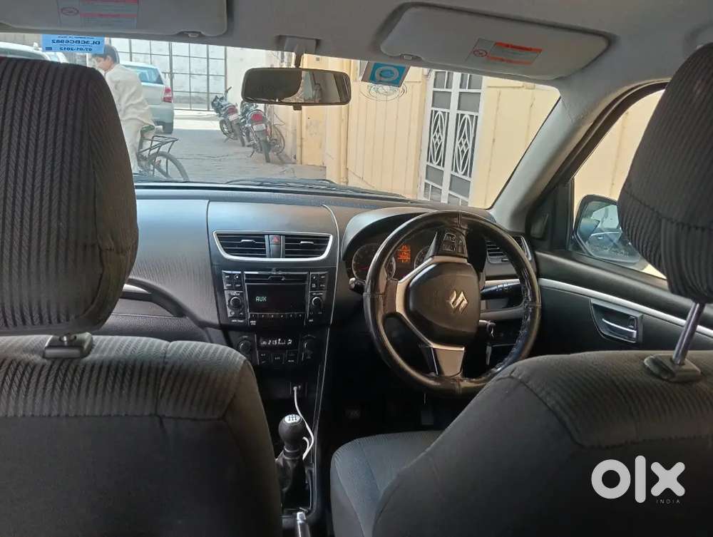 Maruti Suzuki Swift 2012 Petrol 104000 Km Driven
