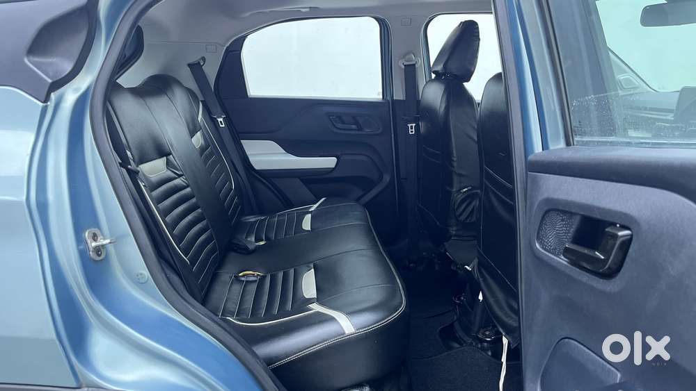 Tata Punch Accomplished Dazzle Sunroof Cng, 2023, Cng & Hybrids