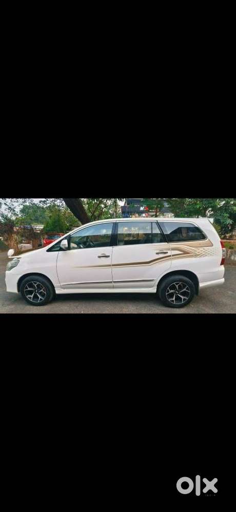 Toyota Innova 2.5 Z Diesel 7 Seater, 2016, Diesel