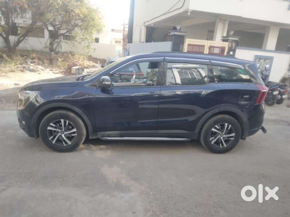 Mahindra Xuv700 2022 Petrol 22000 Km Driven