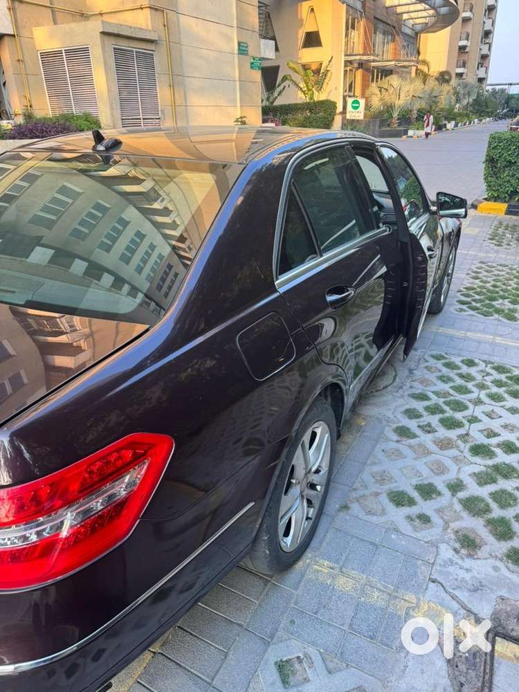 Mercedes-benz E-class Petrol Well Maintained