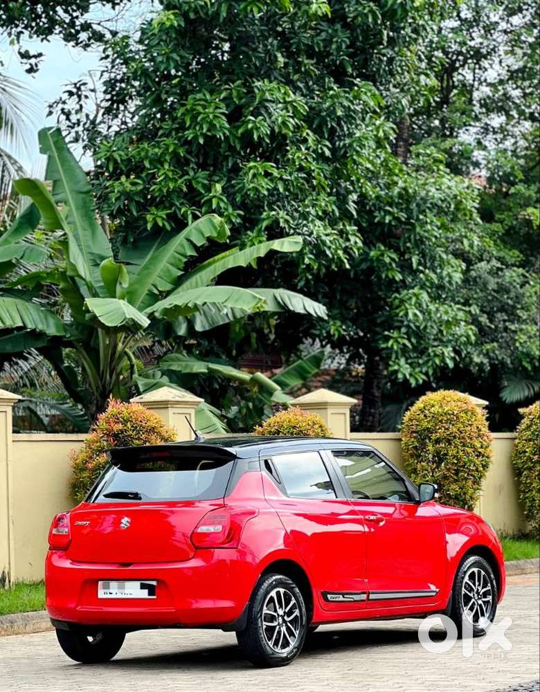Maruti Suzuki Swift Zxi Plus, 2022, Petrol