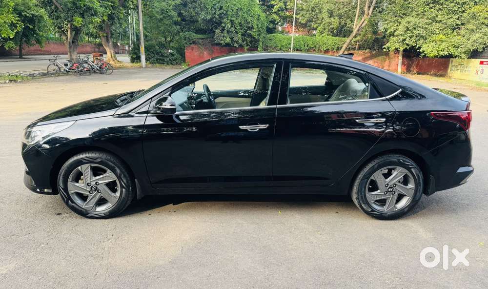Hyundai Verna 1.5 Sx Petrol Mt, 2021, Petrol