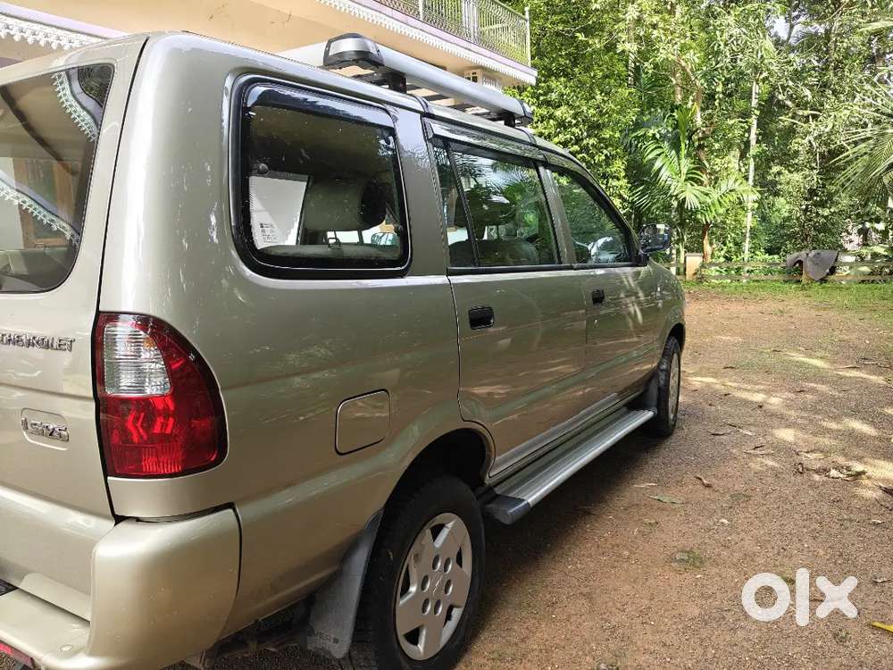 2010 Tavera Neo 2 Ls