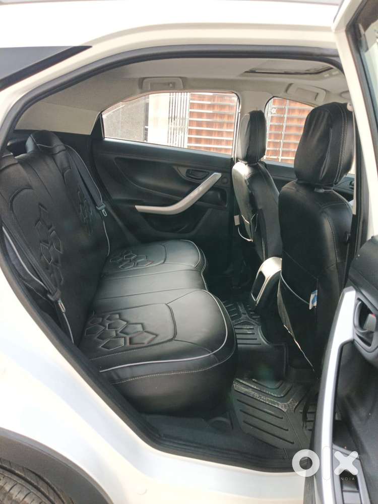 Tata Nexon 1.2 Revotron Xm (s), 2022, Petrol