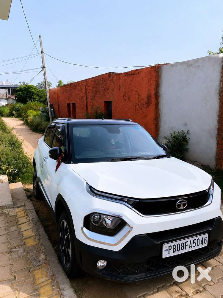 Tata Punch 2022 Petrol Automatic Year