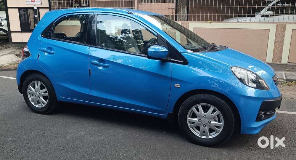Honda Brio V Mt, 2012, Petrol