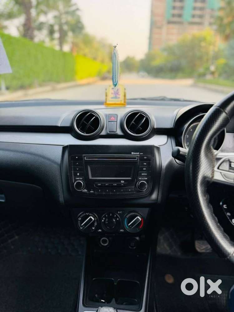 Maruti Suzuki Swift Vxi Optional, 2019, Petrol