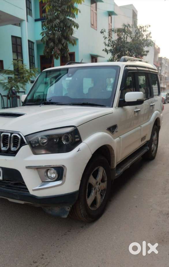 Mahindra Scorpio Classic, 2018, Diesel