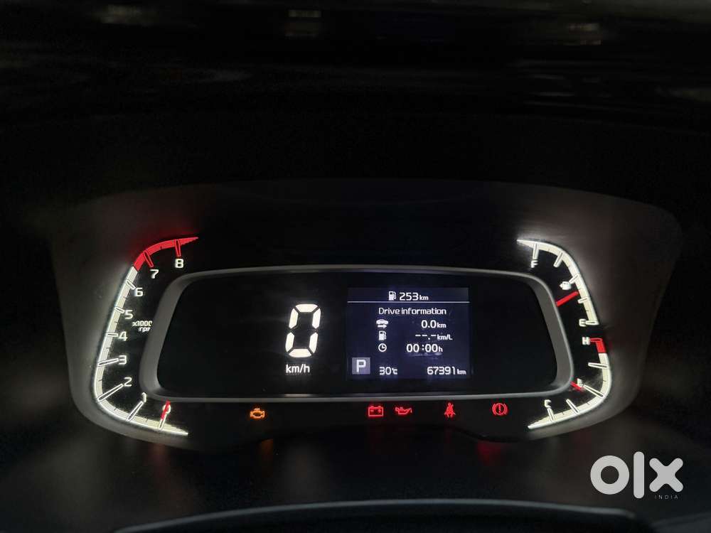 Kia Sonet Htx D, 2022, Petrol