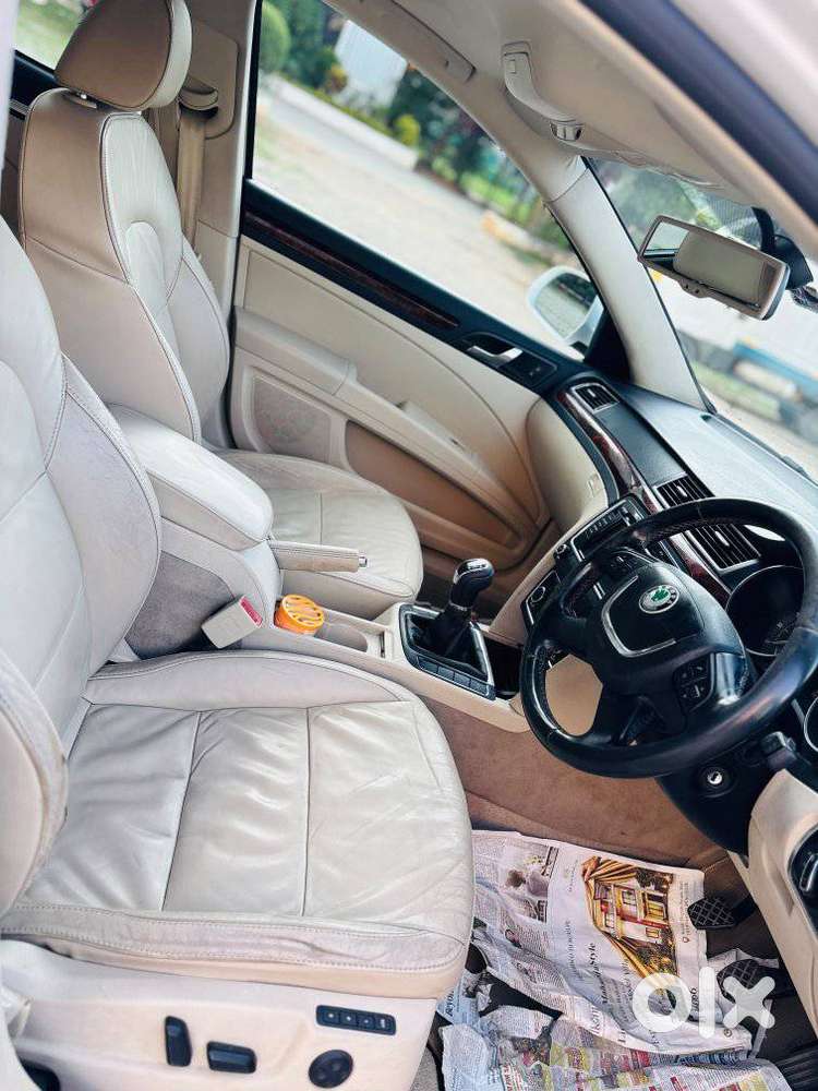 Skoda Superb 1.8 Tsi Mt, 2011, Petrol
