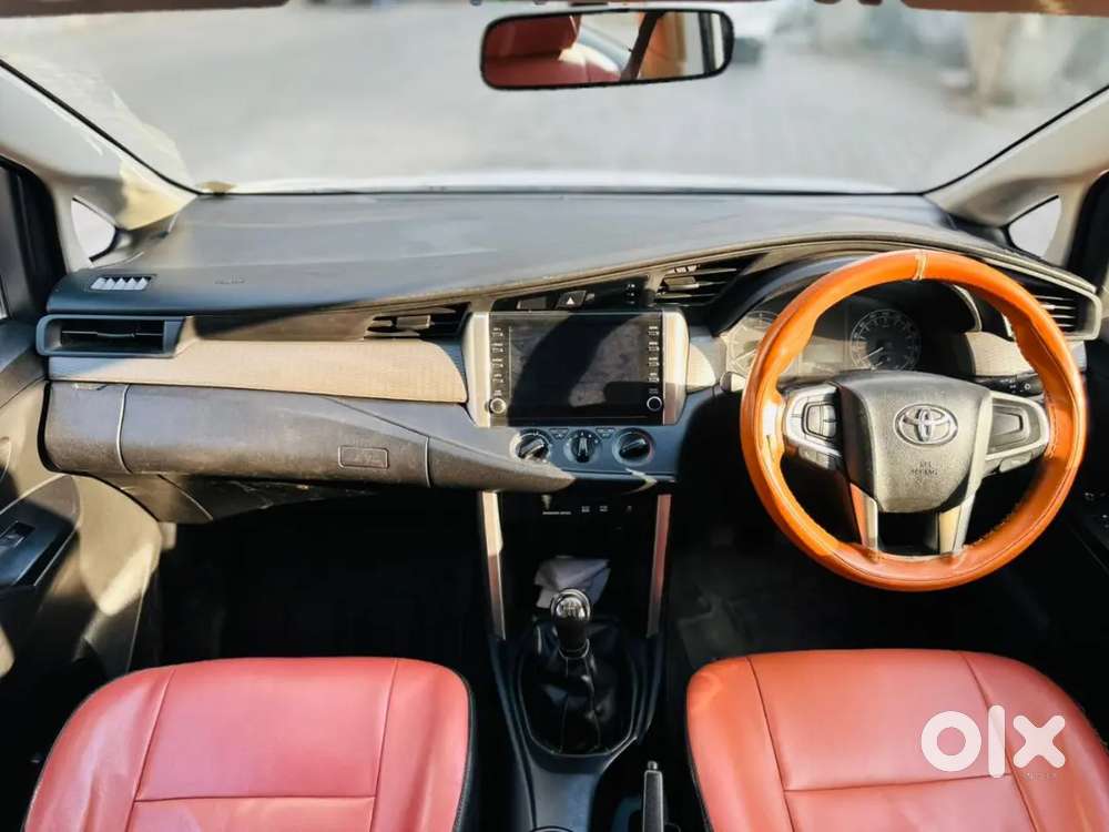 Innova Crysta 2.8 Z