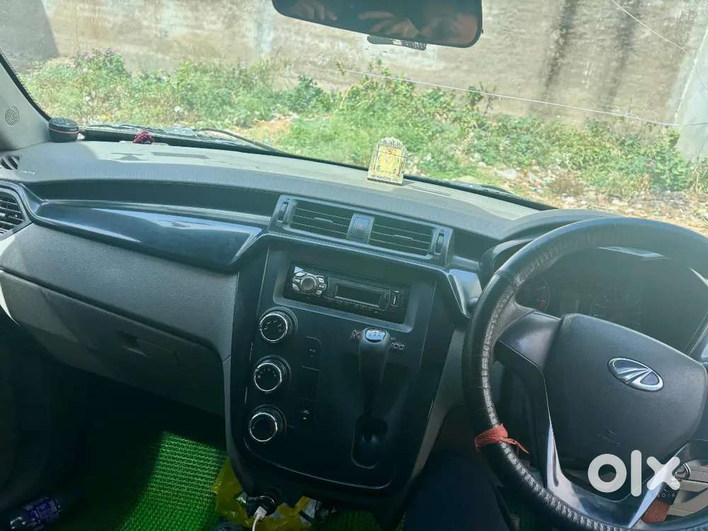 Mahindra Kuv100 Nxt 2017 Diesel 100000 Km Driven