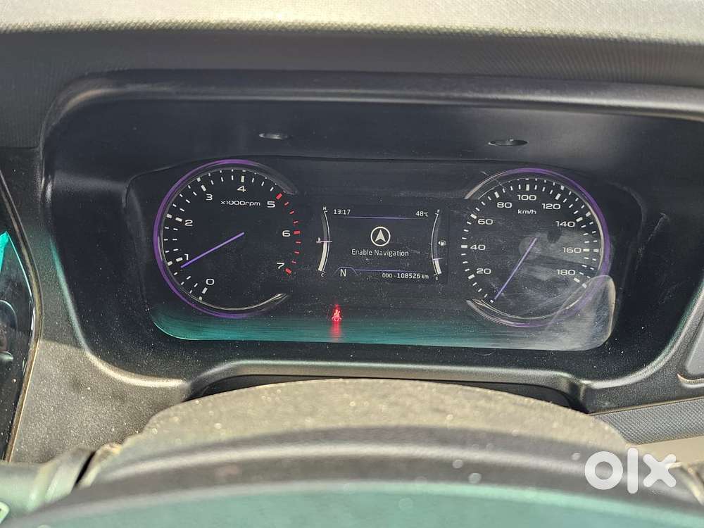Mahindra Marazzo M8 8str, 2018, Diesel