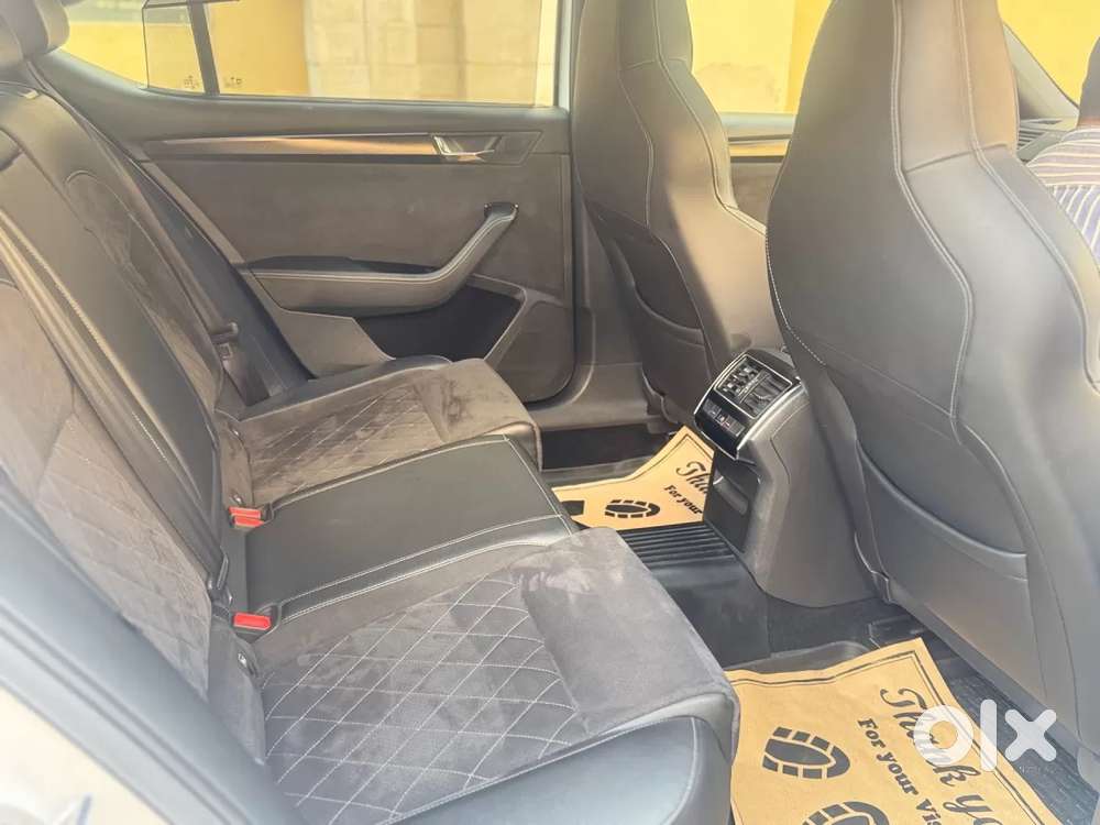 Skoda Superb, 2021, Petrol