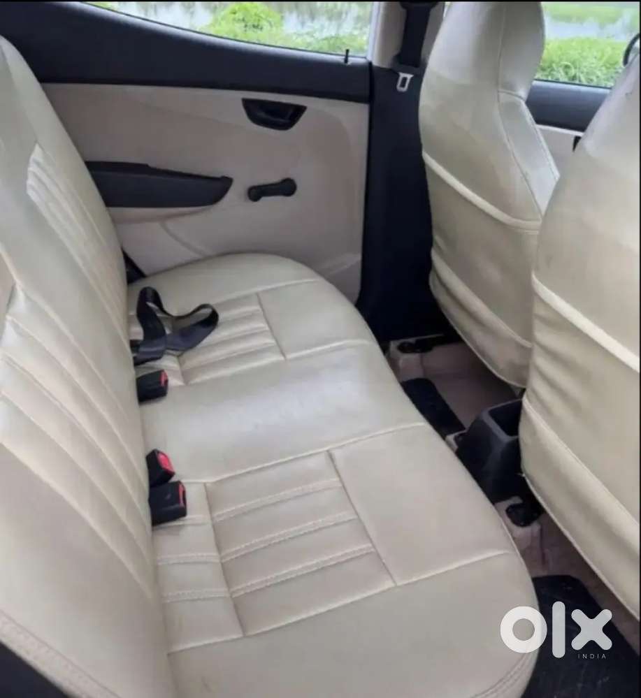 Hyundai Eon 2017 Petrol Well Maintained7