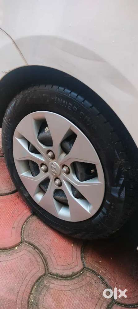 Hyundai Xcent 2015 Model Car