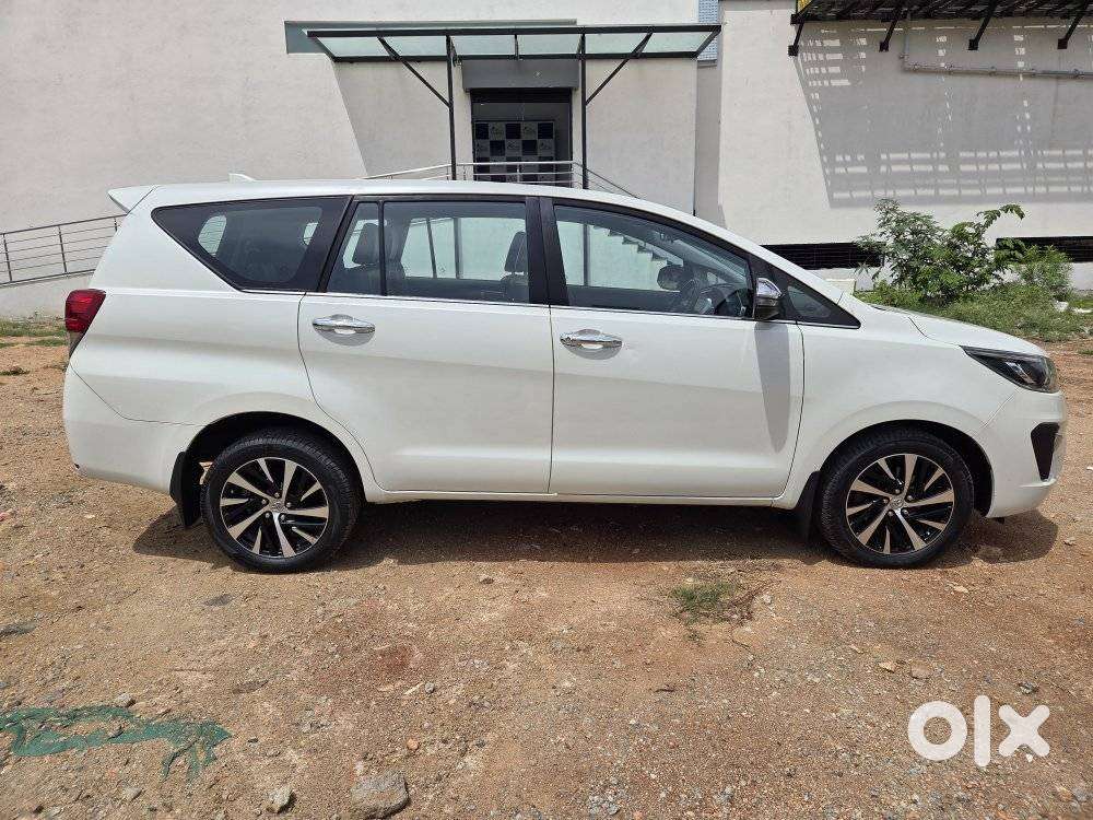 Toyota Innova Crysta 2.4 Z 7 Str, 2021, Diesel