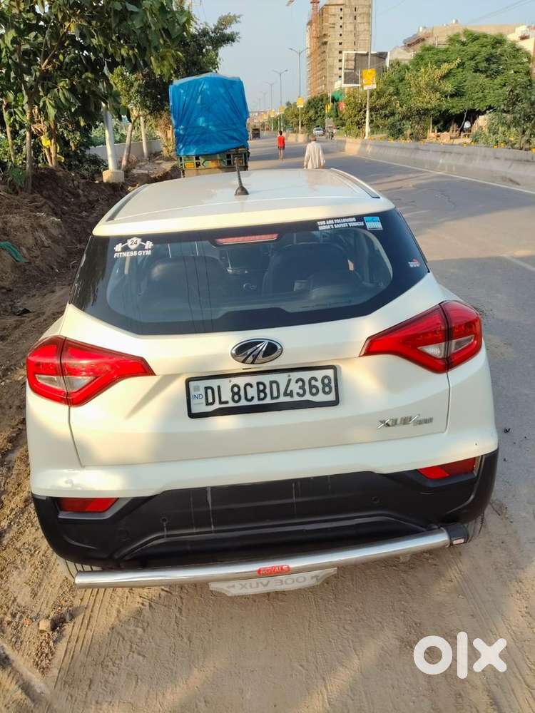 Mahindra Xuv300 Petrol 2022