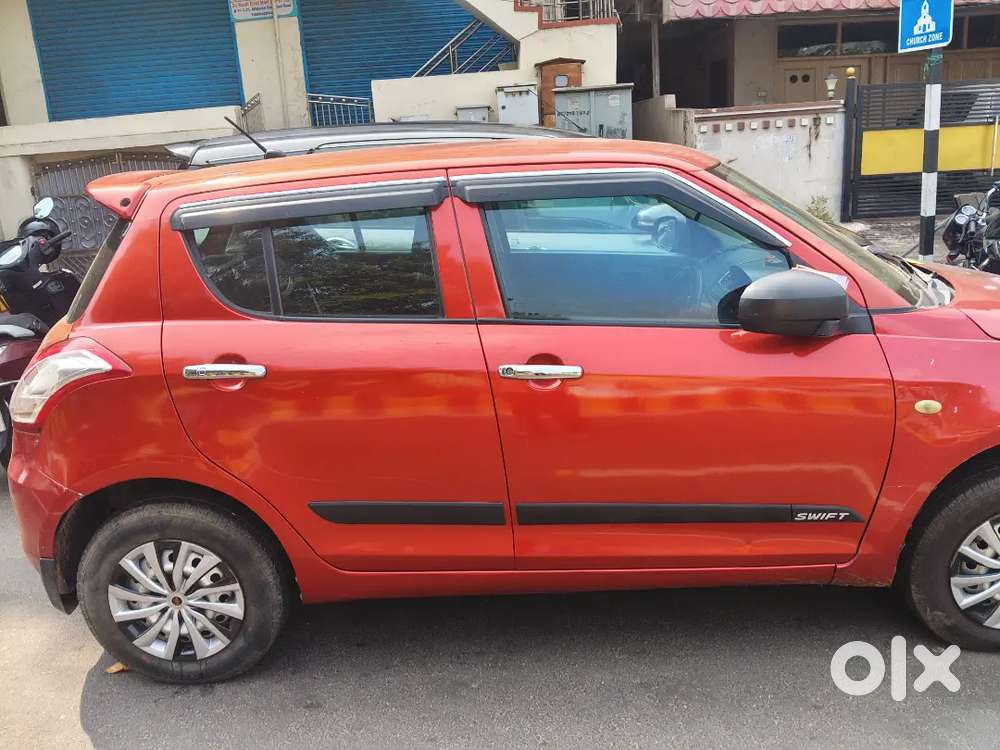 Maruti Suzuki Swift Lxi 2013 Car