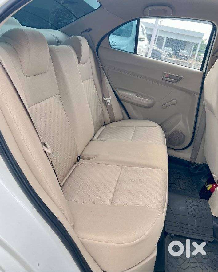 Maruti Suzuki Dzire 1.2 Vxi Cng, 2024, Cng & Hybrids