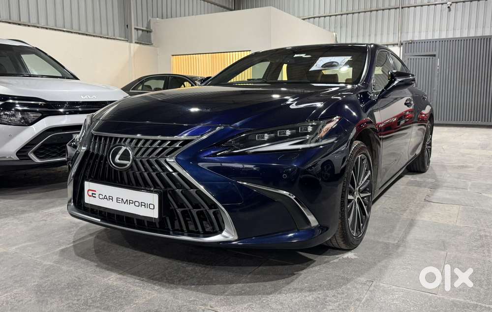 Lexus Es 300h Luxury, 2024, Cng & Hybrids
