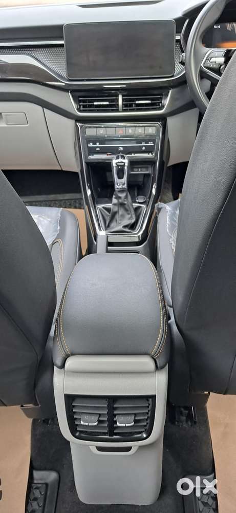 Skoda Kushaq 1.5 Tsi Style, 2024, Petrol