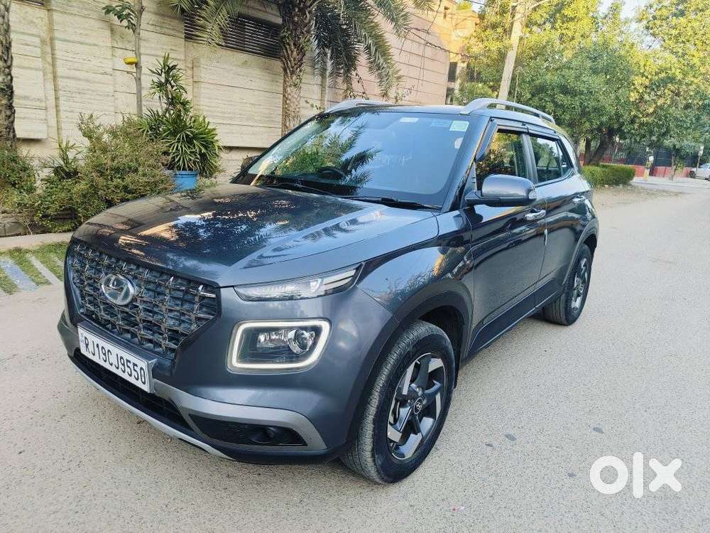 Hyundai Venue 1.0 Sx Turbo Dct, 2020, Petrol