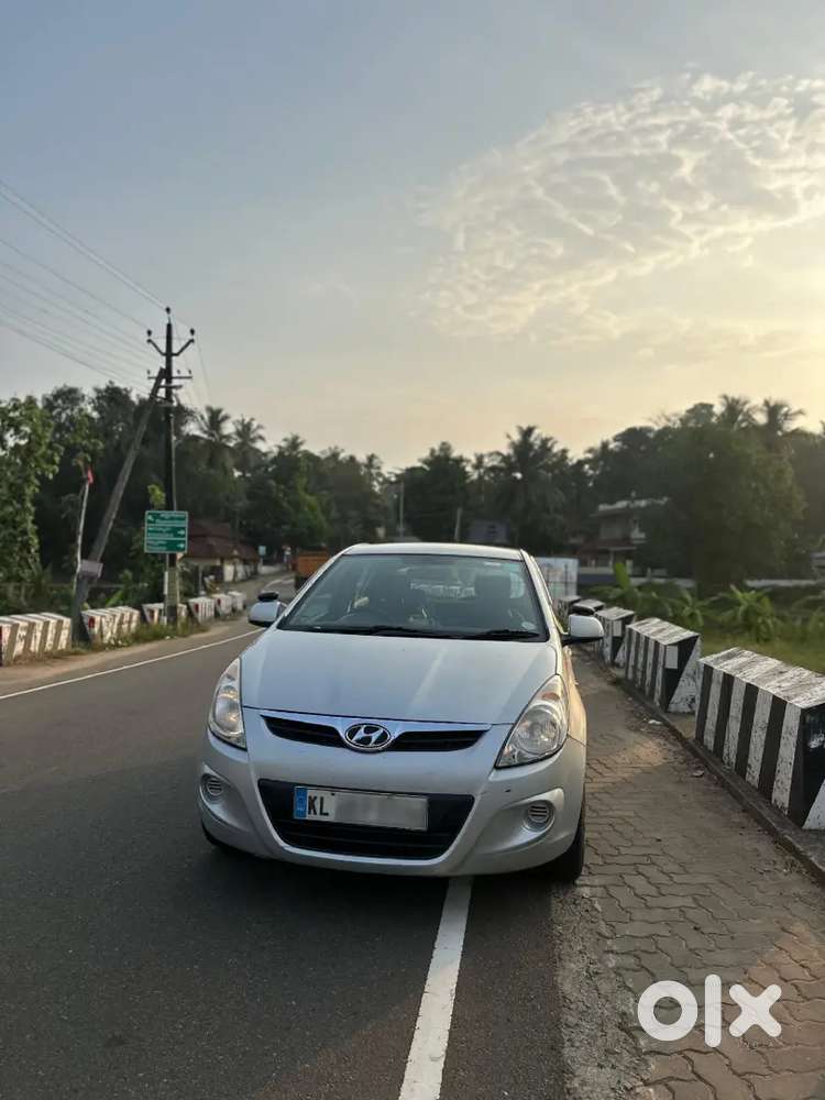 2012 I20 Magna  84.5k Km  New Tyres & Battery  Kl Reg