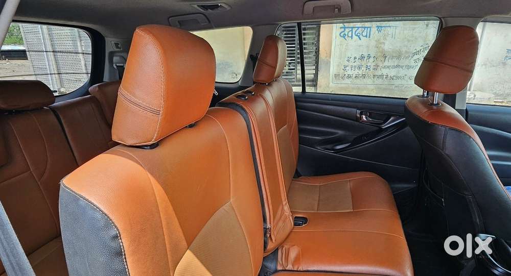 Toyota Innova Crysta
