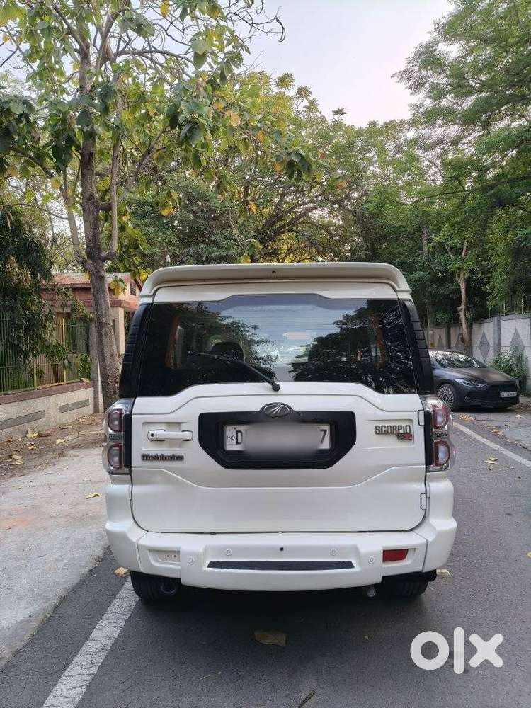 Mahindra Scorpio