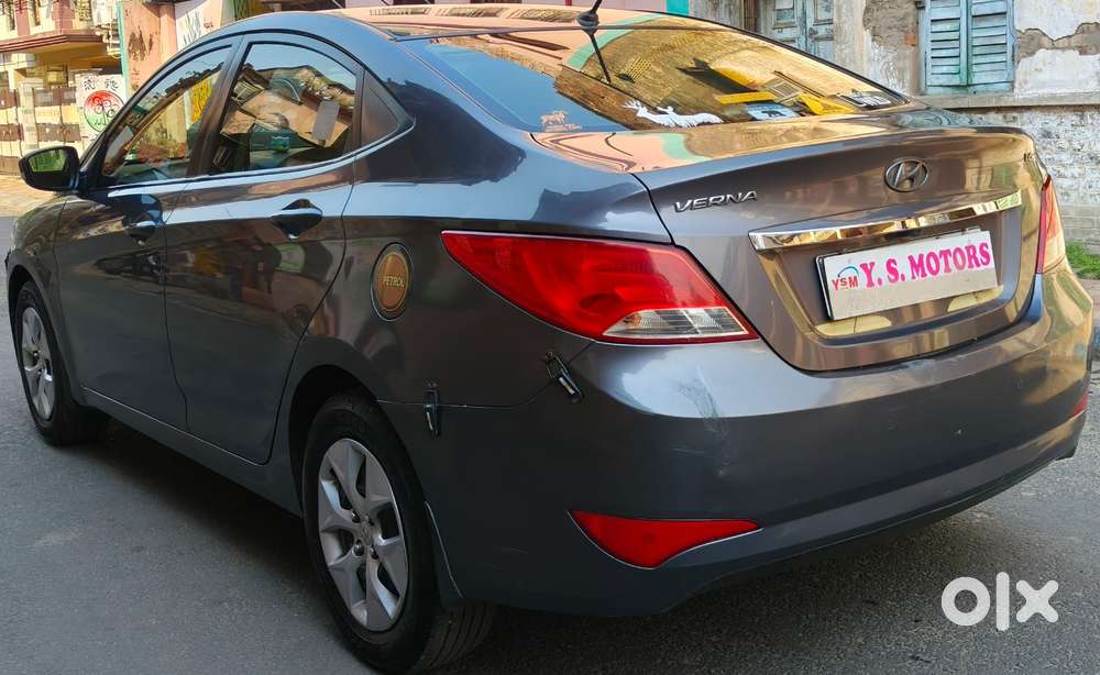 Hyundai Verna 1.6 S (o) Vtvt, 2016, Petrol