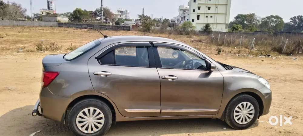 Maruti Suzuki Dzire 2020 Petrol 110000 Km Driven