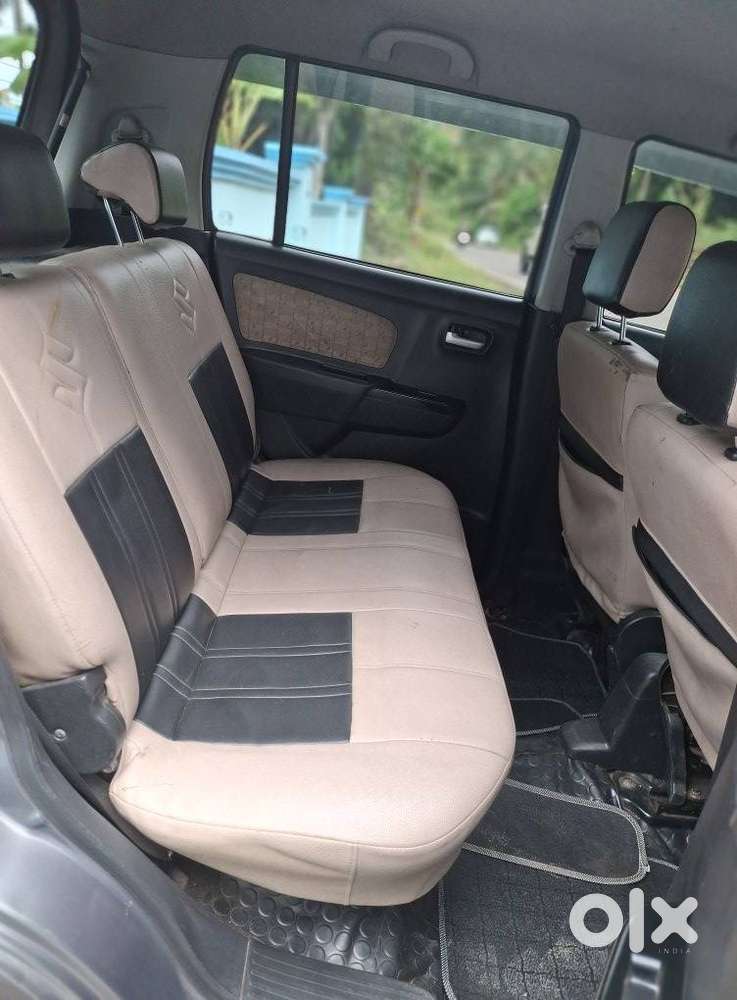 Maruti Suzuki Wagon R Vxi Amt1.2, 2017, Petrol