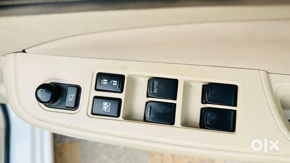 Maruti Suzuki Swift Dzire 1.3 Vxi, 2022, Petrol