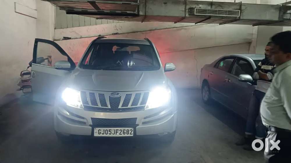 Mahindra Xuv500 Awd 2014 Model Diesel Car