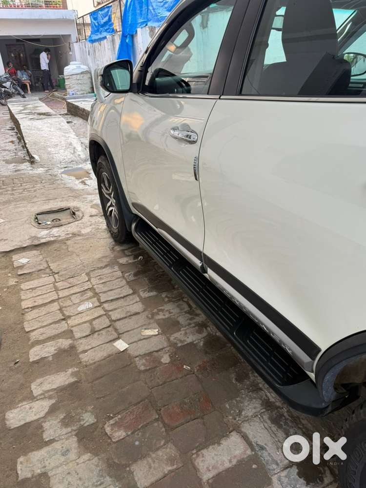 Toyota Fortuner Diesel Manual 2021