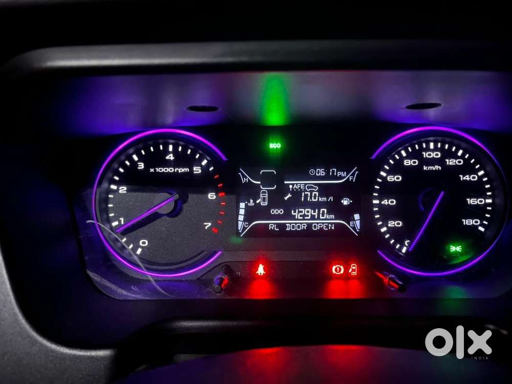 Mahindra Marazzo 2021 Diesel Well Maintained