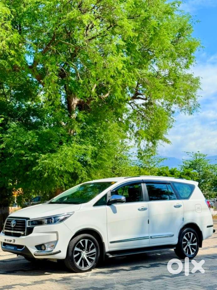 Toyota Innova Crysta Zx 2.4 Diesel 7 Seater, 2024, Diesel