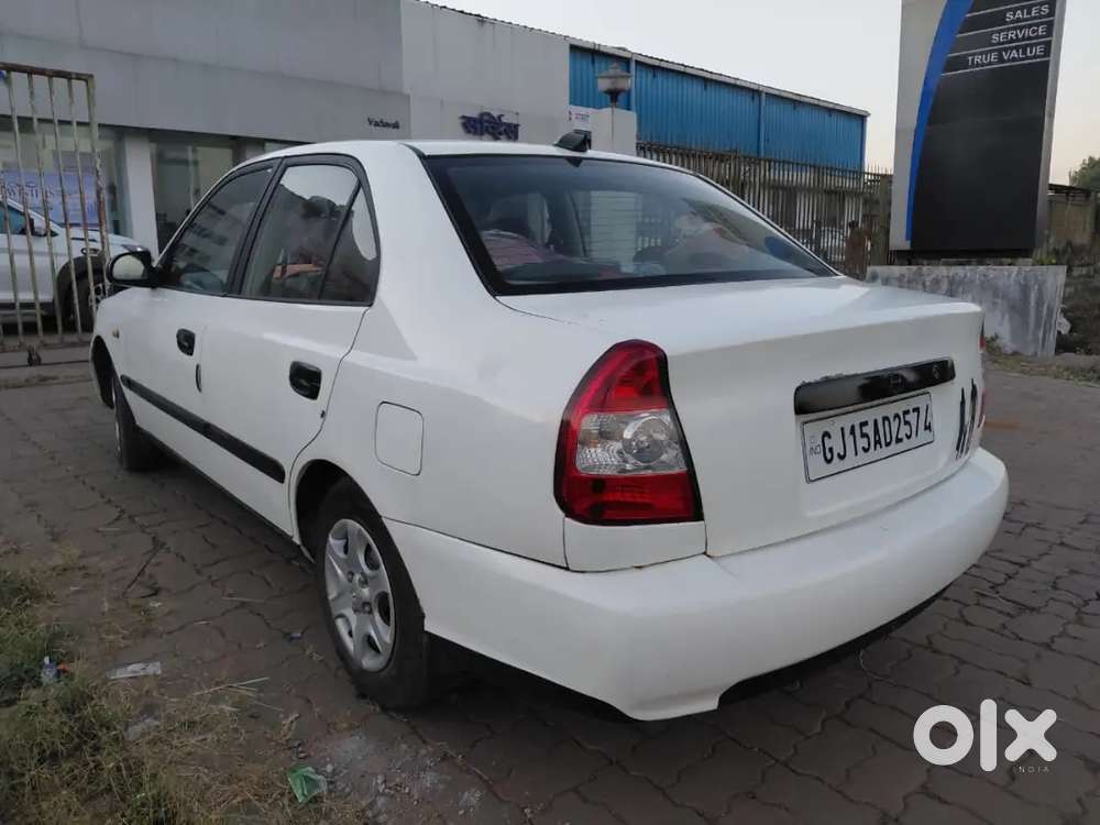 Hyundai Accent Hatchback 2011 Petrol 363000 Km Driven