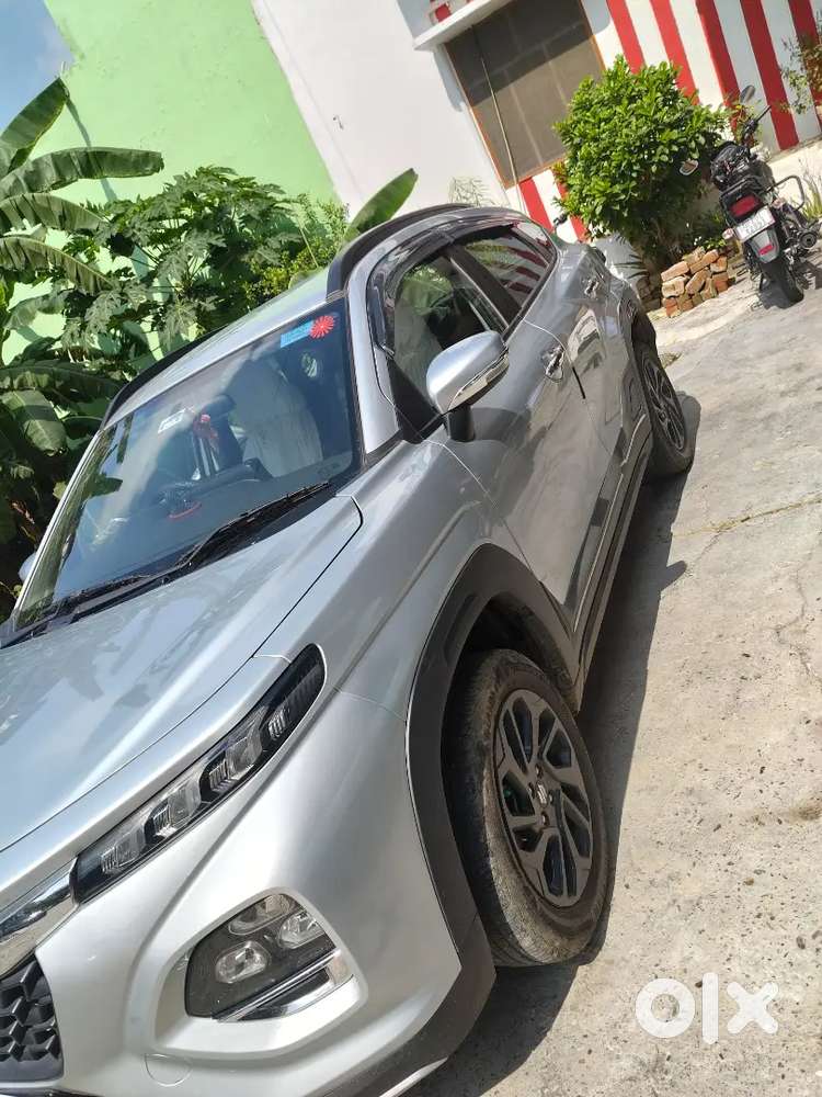 Maruti Suzuki Fronx Delta 2025