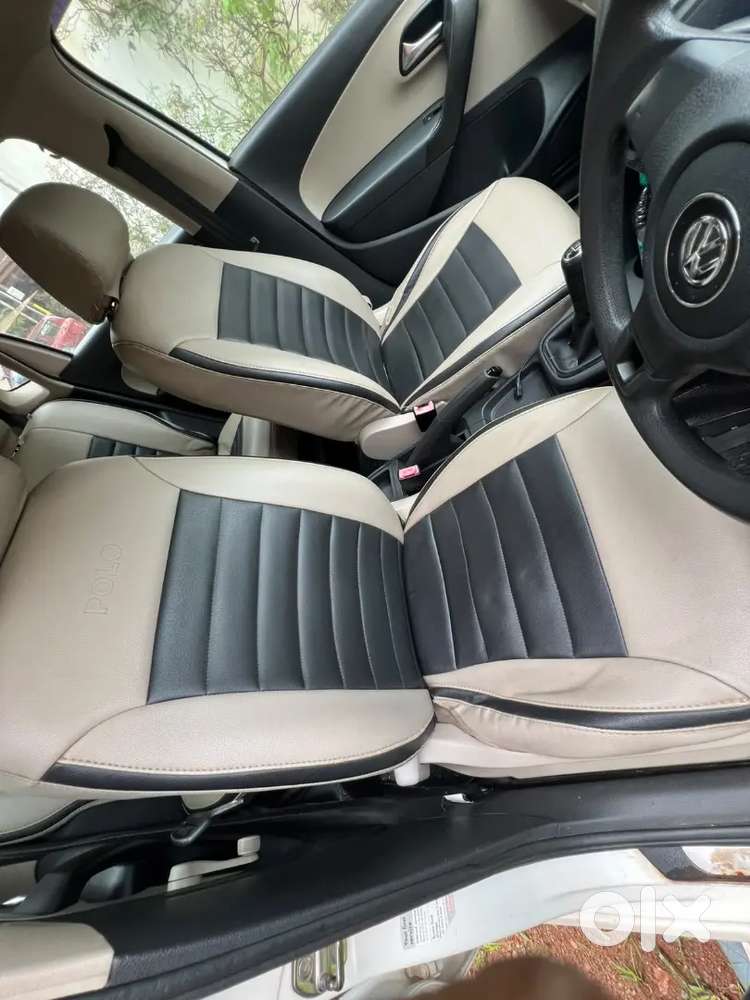 Volkswagen Polo Petrol Manual 2010
