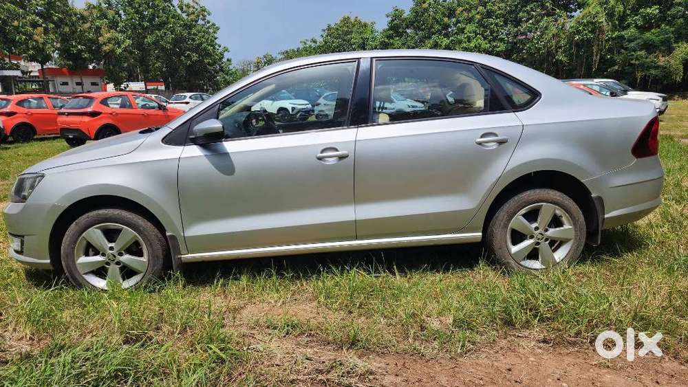 Skoda Rapid 1.6 Mpi Ambition, 2017, Petrol