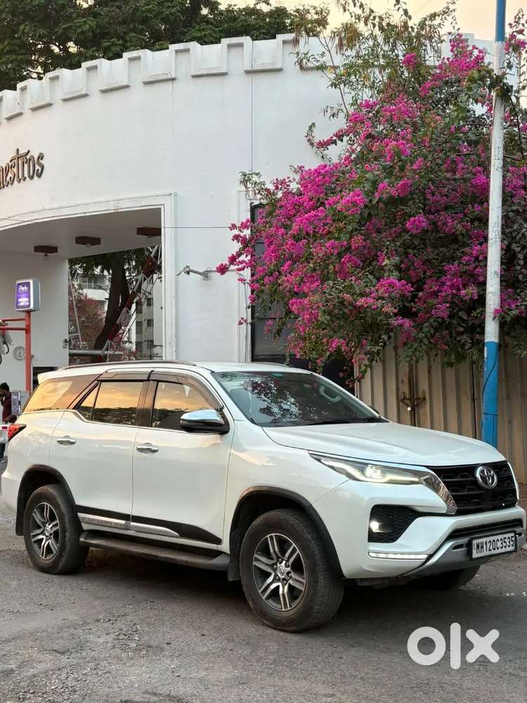 Toyota Fortuner 2018 Diesel 100000 Km Driven
