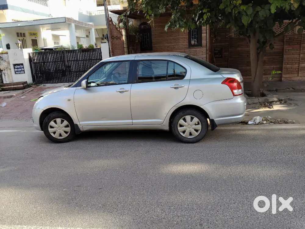 Maruti Suzuki Dzire 2011 Petrol Manual