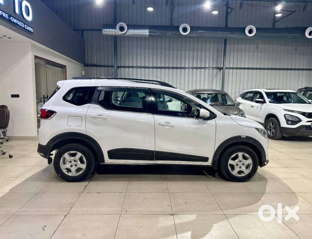 Renault Triber Rxz, 2019, Petrol