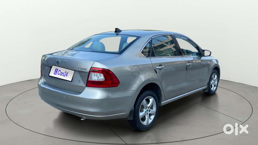 Skoda Rapid 2013-2016 1.6 Mpi At Elegance, 2012, Petrol
