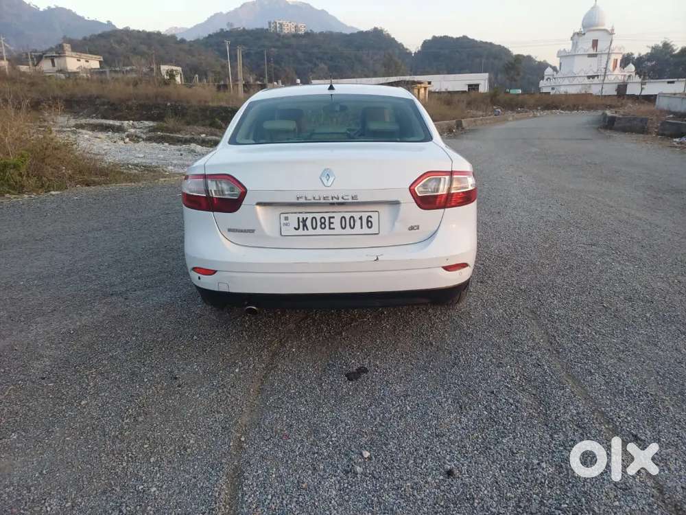 Renault Fluence 2015 Diesel 82000 Km Driven