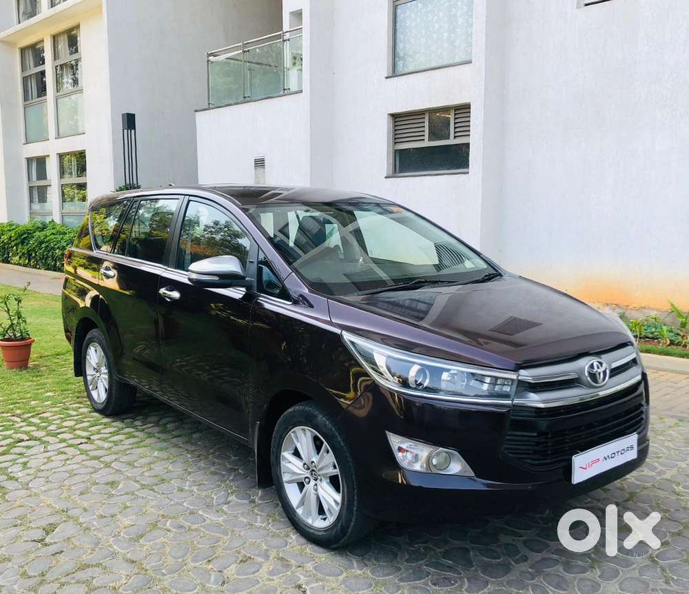 Toyota Innova Crysta