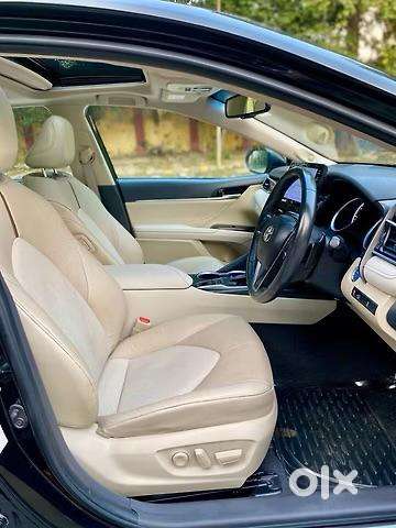 Toyota Camry Hybrid, 2022, Petrol